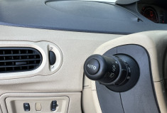 Renault MODUS 1.5 dCi 82 CH ATTELAGE 1ERE MAIN