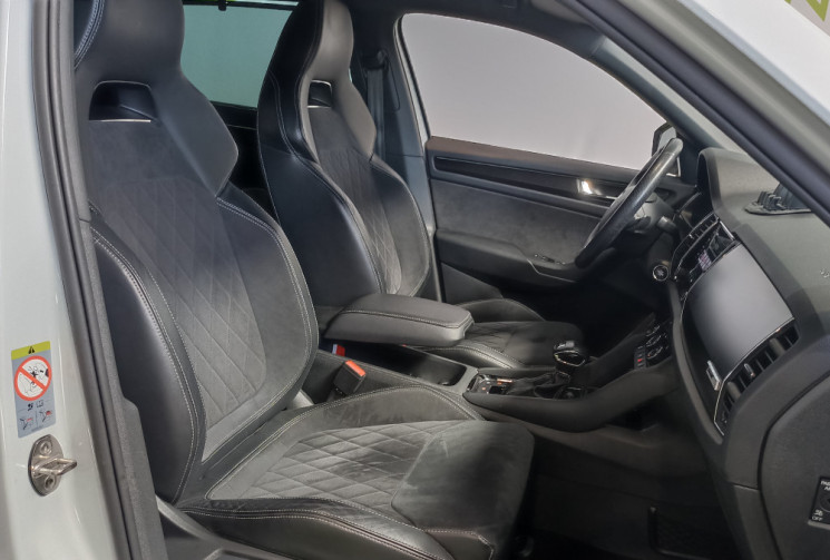 Skoda Kodiaq 2.0 TDI 150 ch – Finition Sportline – Boîte DSG7 – 7 places – Coffre de toit inclus