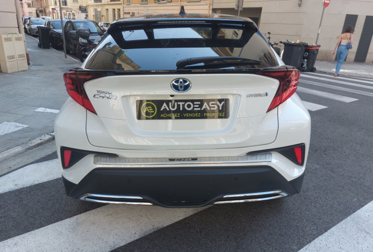 Toyota C-HR 1.8l HYBRID 184 ch EDITION TEAM DEUTSCHLAND 48500 KMS