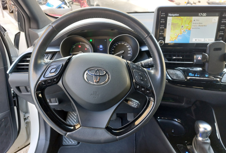 Toyota C-HR 1.8l HYBRID 184 ch EDITION TEAM DEUTSCHLAND 48500 KMS