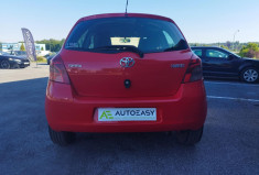 Toyota Yaris 1.3 VVT-I 87 CH 5 PORTES TBE