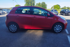 Toyota Yaris 1.3 VVT-I 87 CH 5 PORTES TBE