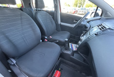 Toyota Yaris 1.3 VVT-I 87 CH 5 PORTES TBE