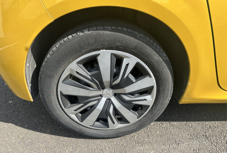 Peugeot 208 1.2 PureTech  EAT8 S&S 100 ACTIVE