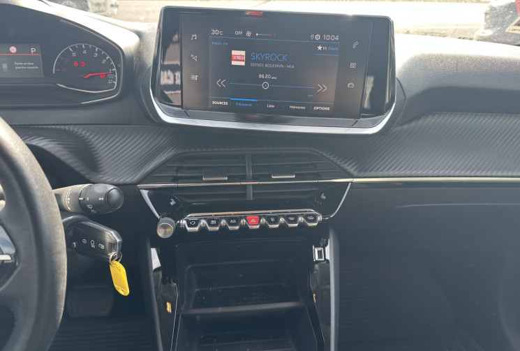 Peugeot 208 1.2 PureTech  EAT8 S&S 100 ACTIVE