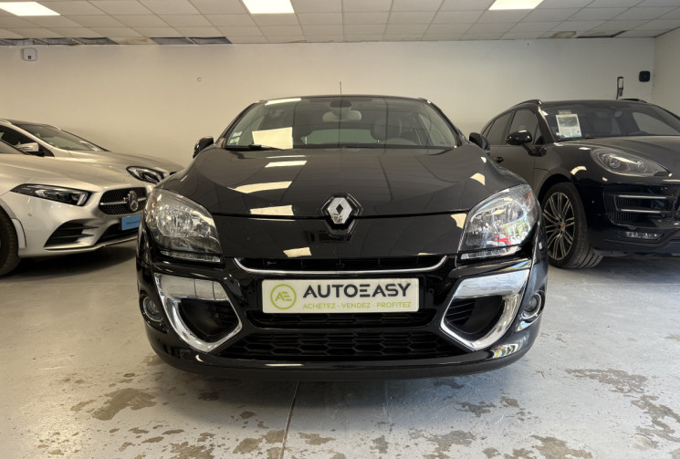 Renault Megane 1.6 l 130 cv coupe bose  