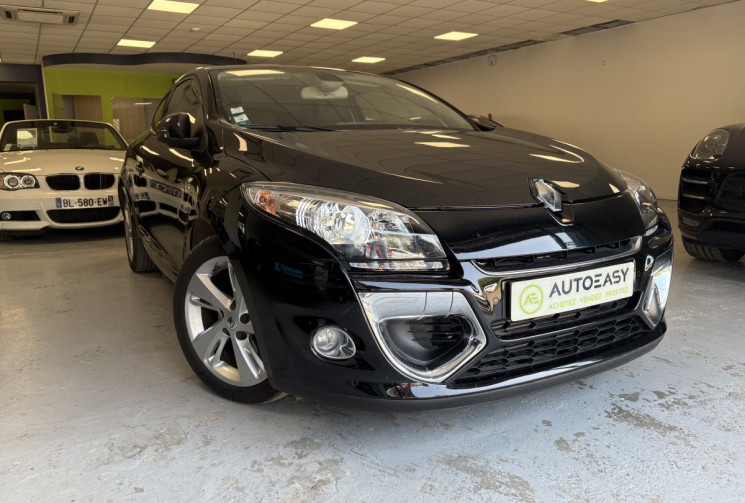 Renault Megane 1.6 l 130 cv coupe bose  