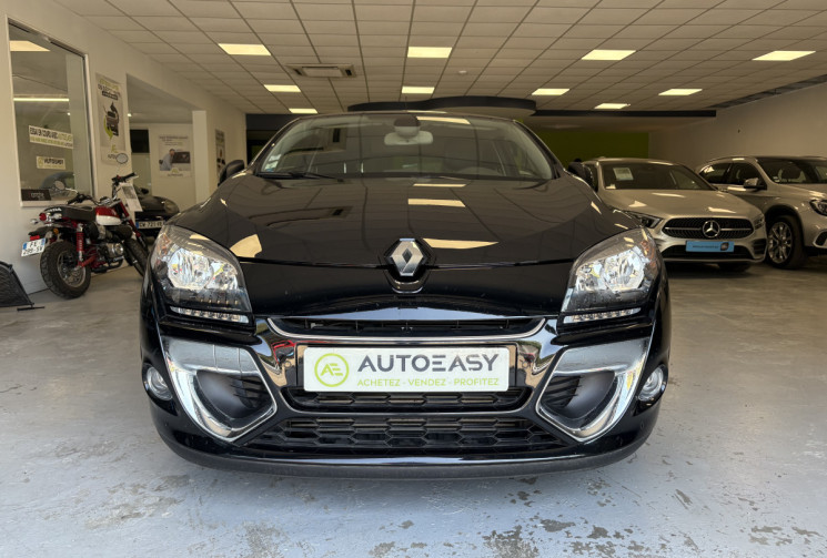 Renault Megane 1.6 l 130 cv coupe bose  