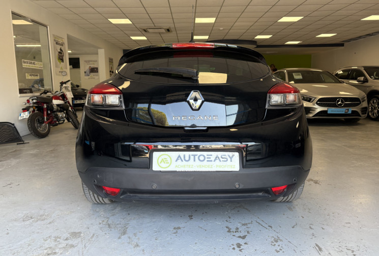 Renault Megane 1.6 l 130 cv coupe bose  