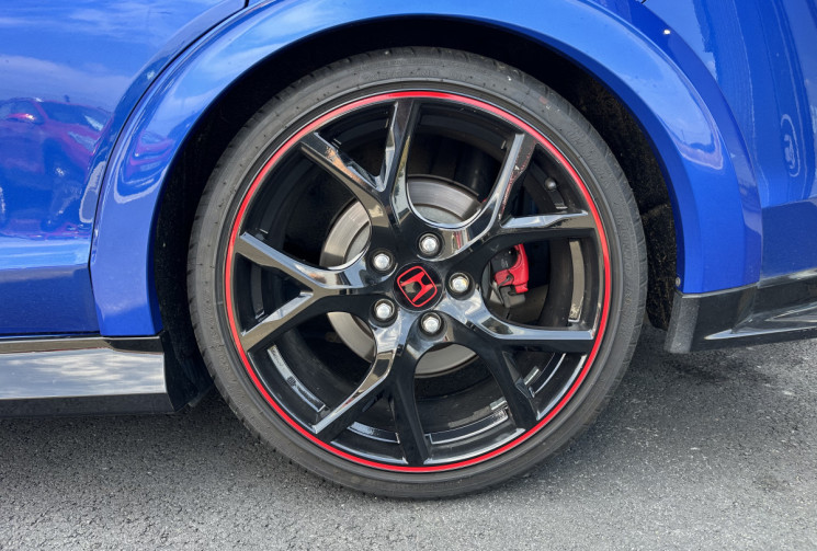 Honda Civic FK2 Type R 2.0 i-VTEC 310 cv - Échappement Invidia - Historique complet