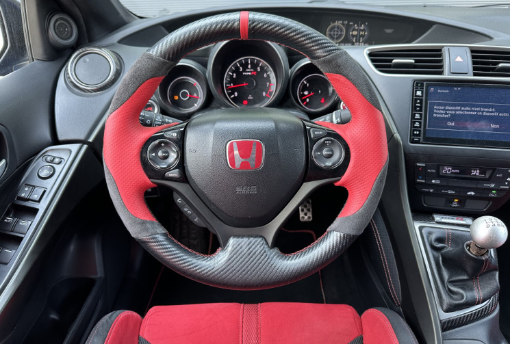 Honda Civic FK2 Type R 2.0 i-VTEC 310 cv - Échappement Invidia - Historique complet