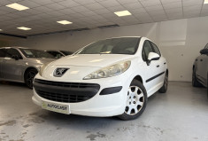 Peugeot 207 1.4 l 70 CV Distribution et embrayage neuf