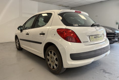 Peugeot 207 1.4 l 70 CV Distribution et embrayage neuf