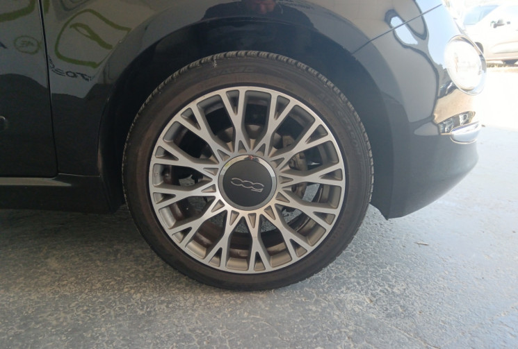 FIAT 500 FINITION LOUNGE 1.2I 70CV ENTRETIEN A JOUR EXCELLENT ETAT TOIT PANO VO GARANTI 6 MOIS