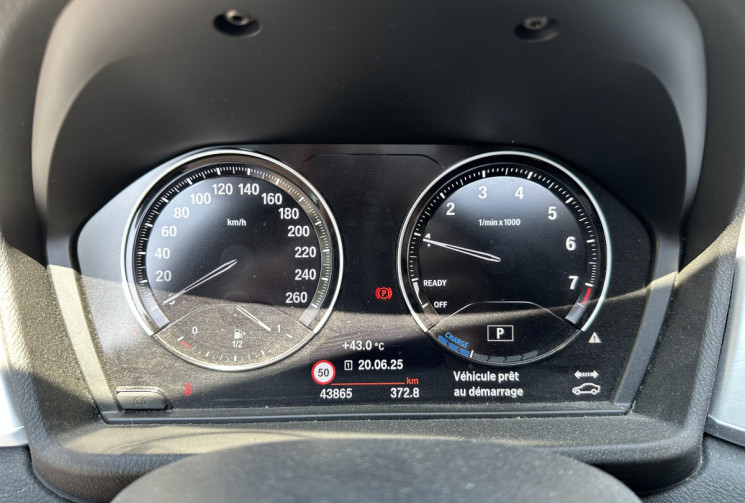 BMW X1 (F48) 25eA xDRIVE 220 PLUG IN SPORT LINE * ENTRETIEN BMW * ATTELAGE * GARANTIE 6 MOIS