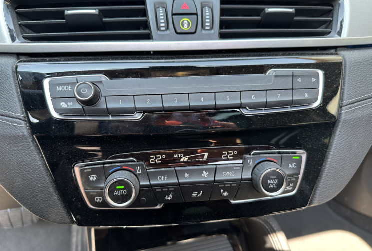 BMW X1 (F48) 25eA xDRIVE 220 PLUG IN SPORT LINE * ENTRETIEN BMW * ATTELAGE * GARANTIE 6 MOIS