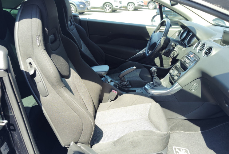Peugeot 308 CC  1.6 e-HDi112 FAP Sport Pack