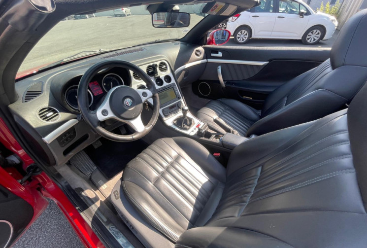 Alfa Romeo SPIDER 2.2 SPIDER 185 SELECTIVE /  TRES BON ETAT / GARANTIE 12 MOIS Alfa Romeo SPIDER 2.2 SPIDER 185 SELECTIVE /  TRES BON ETAT / GARANTIE 12 MOIS
