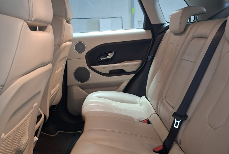 Land-Rover Range Rover Evoque 2.2 TD4 16 V PRESTIGE GARANTIE 3 MOIS