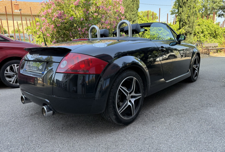 Audi TT ROADSTER 1.8 i Turbo 180cv / Suivi d’entretiens / Distribution à jour / Bose