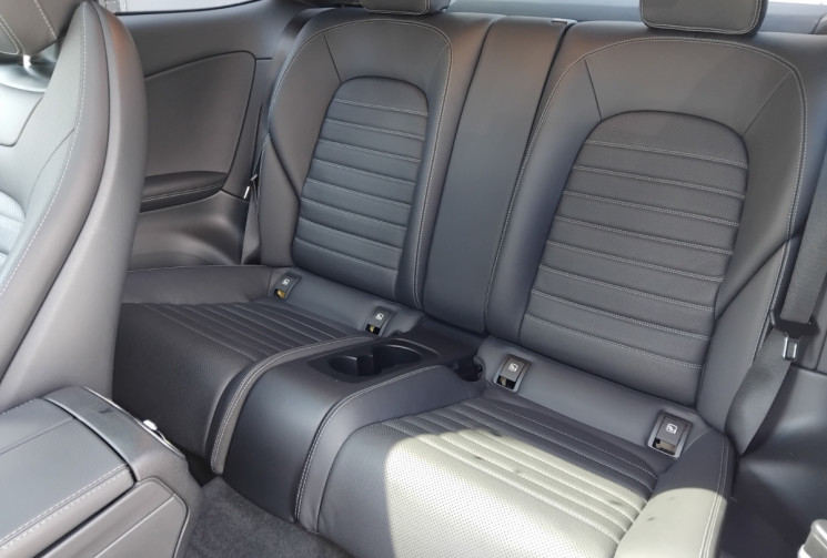 Mercedes CLASSE C COUPE 300 d 4MATIC 245 CV AMG Line - SONO Burmester - Toit Ouvrant -  Multibeam 