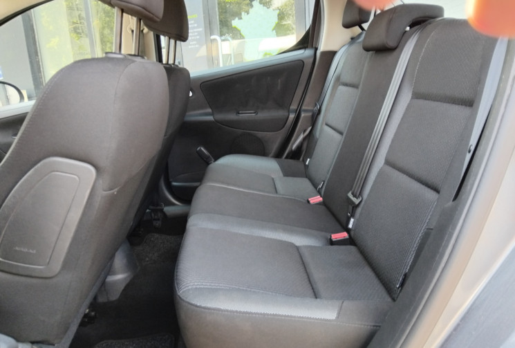 Peugeot 207 1.4 vti 75 Active - Entretien suivi complet 