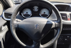 Peugeot 207 1.4 vti 75 Active - Entretien suivi complet 