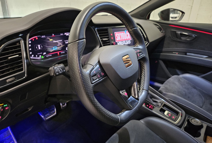 SEAT Leon cupra st 300 cv dsg7 4X4 / j 20¨/ carplay