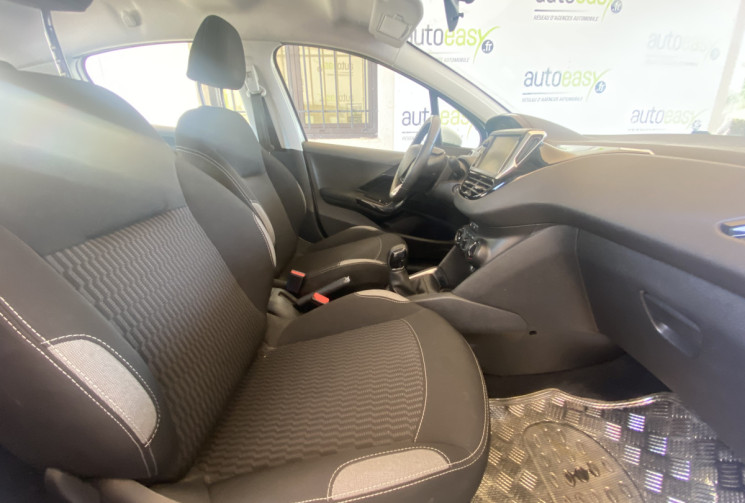 Peugeot 208 1.6 Bluehdi 75 ch phase 2 ACTIVE BUSINESS DISTRIBUTION NEUVE