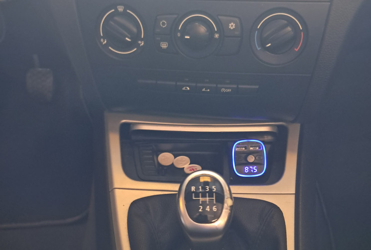 BMW Série 1  (E88) Cabriolet 118d 2.0D 143ch Luxe BVM6 - TBE - GARANTIE -