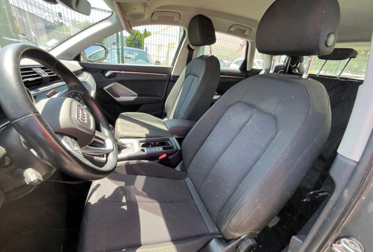 Audi Q3 35 TFSI 150ch Mild Hybrid Business line S tronic 7