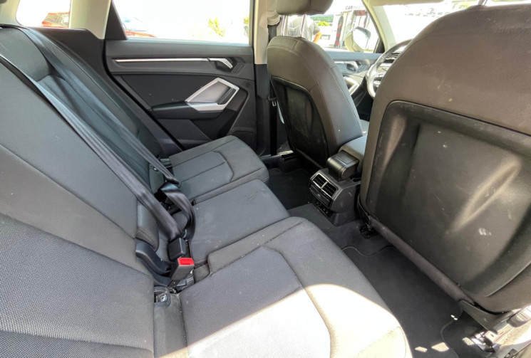 Audi Q3 35 TFSI 150ch Mild Hybrid Business line S tronic 7