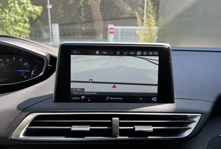 Peugeot 3008 1.2 130 Allure EAT8 / Distribution OK / Suivi 100% Peugeot / Carplay / Caméra / Keyless