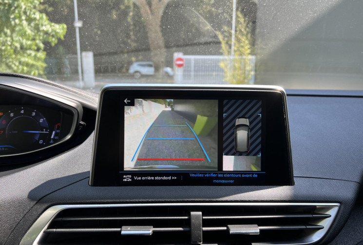 Peugeot 3008 1.2 130 Allure EAT8 / Distribution OK / Suivi 100% Peugeot / Carplay / Caméra / Keyless