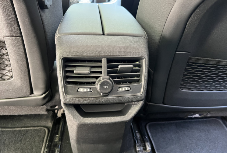 Peugeot 3008 1.2 130 Allure EAT8 / Distribution OK / Suivi 100% Peugeot / Carplay / Caméra / Keyless
