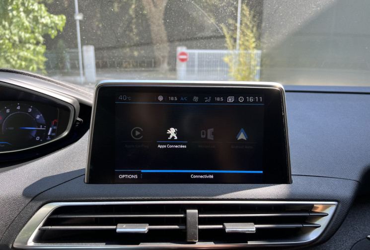 Peugeot 3008 1.2 130 Allure EAT8 / Distribution OK / Suivi 100% Peugeot / Carplay / Caméra / Keyless