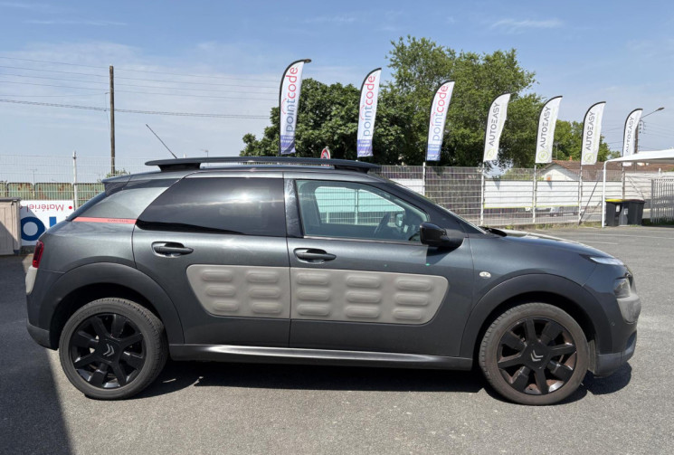 Citroën C4 CACTUS 1.6 HDI SHINE 92 / BOITE AUTOMATIQUE / GARANTIE 12 MOIS 