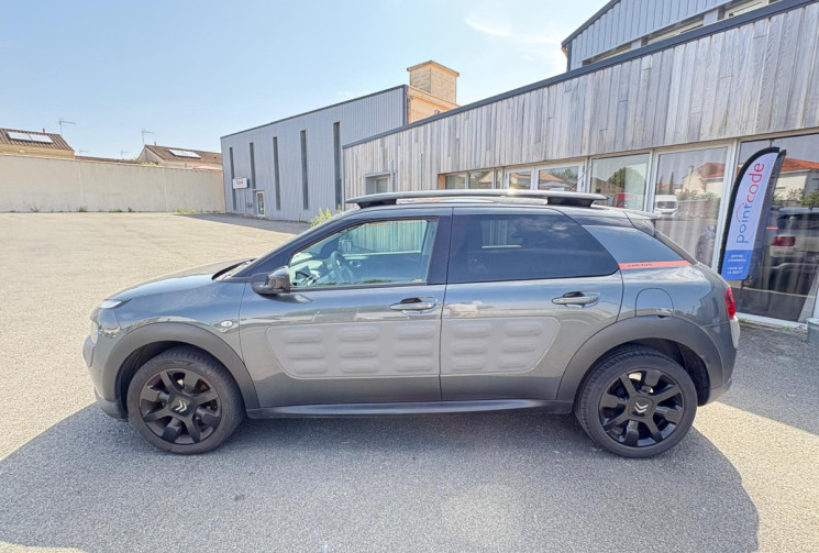 Citroën C4 CACTUS 1.6 HDI SHINE 92 / BOITE AUTOMATIQUE / GARANTIE 12 MOIS 