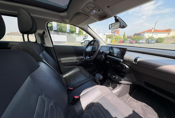 Citroën C4 CACTUS 1.6 HDI SHINE 92 / BOITE AUTOMATIQUE / GARANTIE 12 MOIS 
