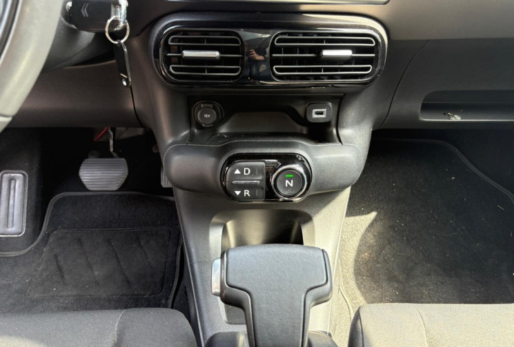 Citroën C4 CACTUS 1.6 HDI SHINE 92 / BOITE AUTOMATIQUE / GARANTIE 12 MOIS 