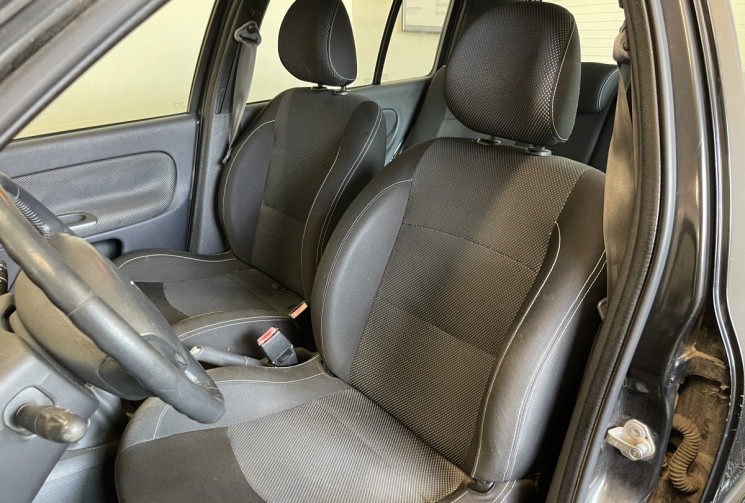 Renault Clio Campus II 1.2 16v 75ch Campus.com 5p / CLIMATISATION / REGULATEUR LIMITEUR DE VITESSE 