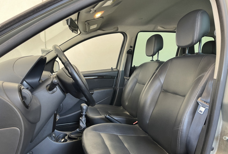 Dacia Duster I (H79) 1.5 dCi 110ch FAP Prestige 4X2
