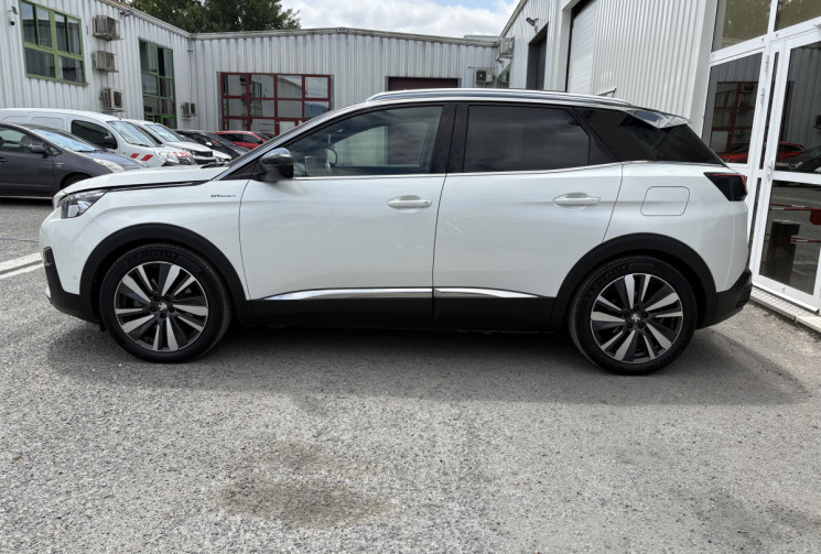 Peugeot 3008 GT 300 cv HYBRID 4 e-EAT8 * Toit Ouvrant * Carplay * Caméra * Hayon Elec * Keyless