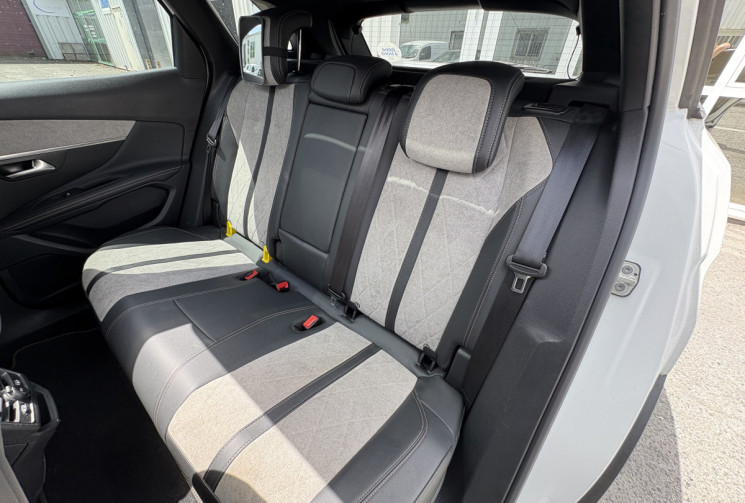 Peugeot 3008 GT 300 cv HYBRID 4 e-EAT8 * Toit Ouvrant * Carplay * Caméra * Hayon Elec * Keyless