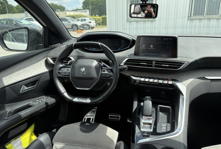 Peugeot 3008 GT 300 cv HYBRID 4 e-EAT8 * Toit Ouvrant * Carplay * Caméra * Hayon Elec * Keyless