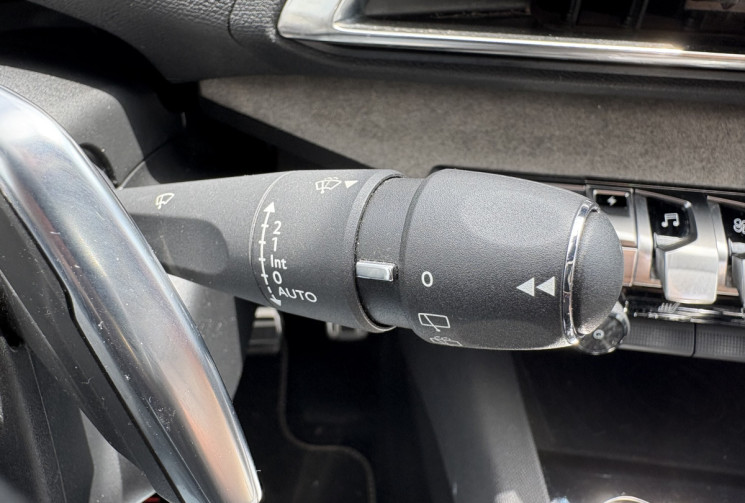 Peugeot 3008 GT 300 cv HYBRID 4 e-EAT8 * Toit Ouvrant * Carplay * Caméra * Hayon Elec * Keyless