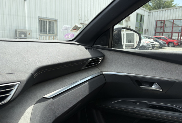 Peugeot 3008 GT 300 cv HYBRID 4 e-EAT8 * Toit Ouvrant * Carplay * Caméra * Hayon Elec * Keyless