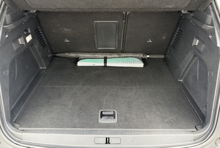 Peugeot 3008 GT 300 cv HYBRID 4 e-EAT8 * Toit Ouvrant * Carplay * Caméra * Hayon Elec * Keyless