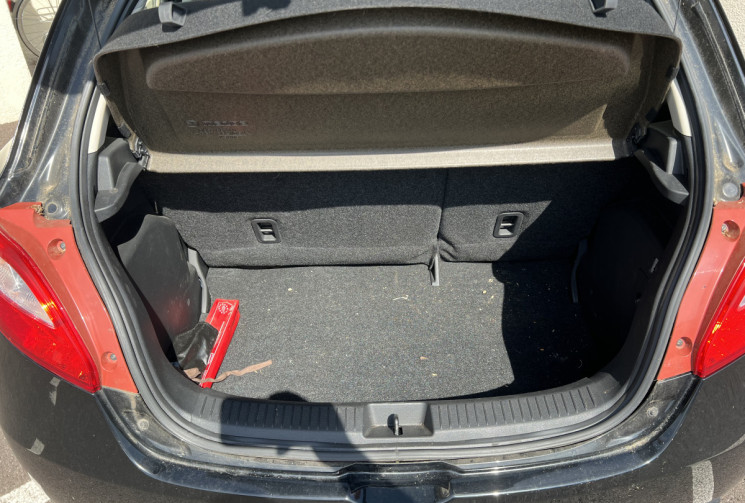 Mazda 2 Phase II 1.3 MZR 84 ch
