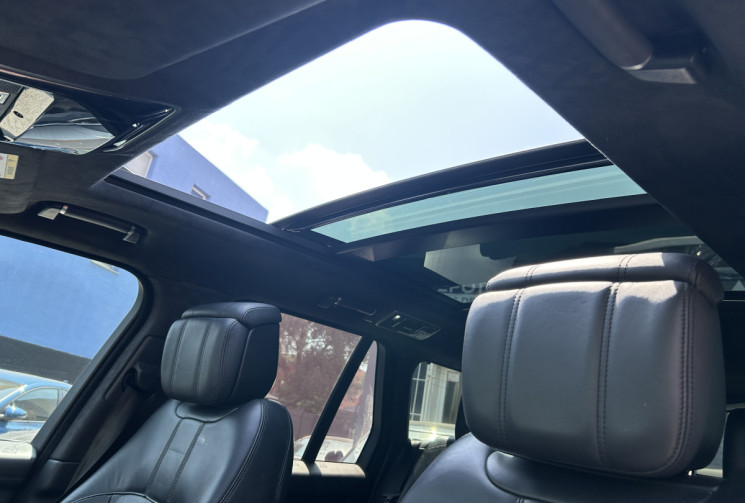 Land-Rover RANGE ROVER VOGUE IV (2) 4.4 SDV8 339 Ch AUTOBIOGRAPHY SWB * TOIT OUVRANT * CARPLAY * LED